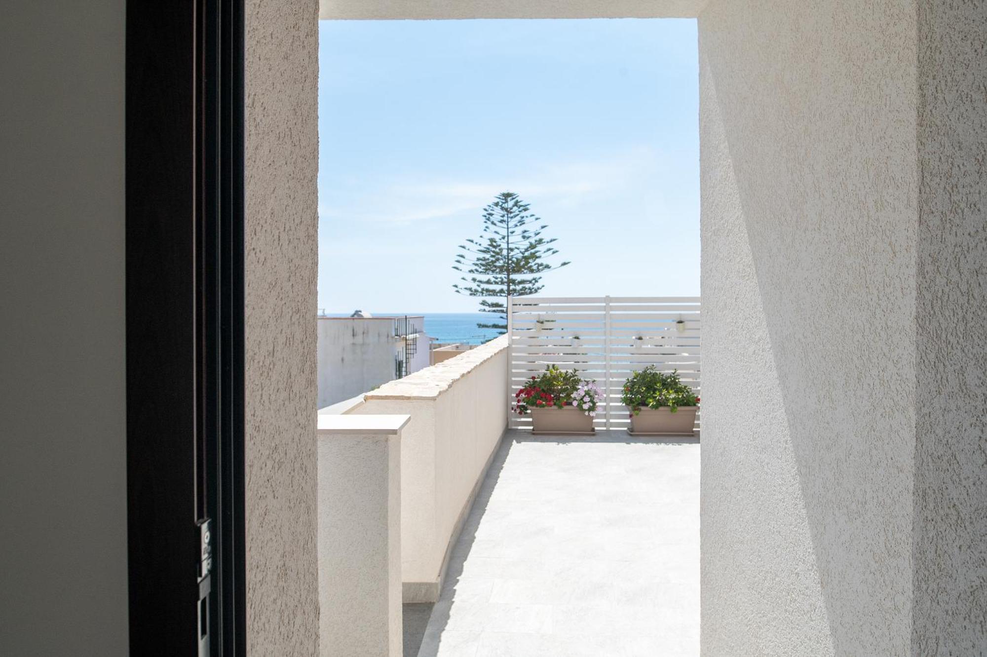Elaia Rooms Lido di Noto Екстериор снимка